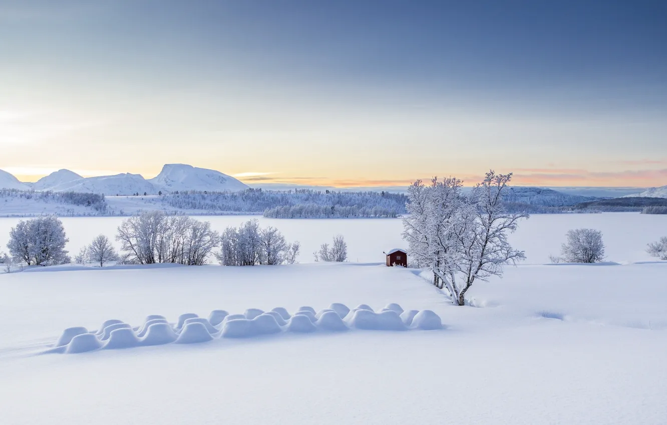 Photo wallpaper winter, snow, trees, mountains, hut, Norway, panorama, the snow