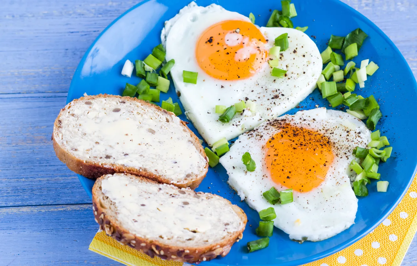 Photo wallpaper heart, Board, food, plate, scrambled eggs, sandwiches, products