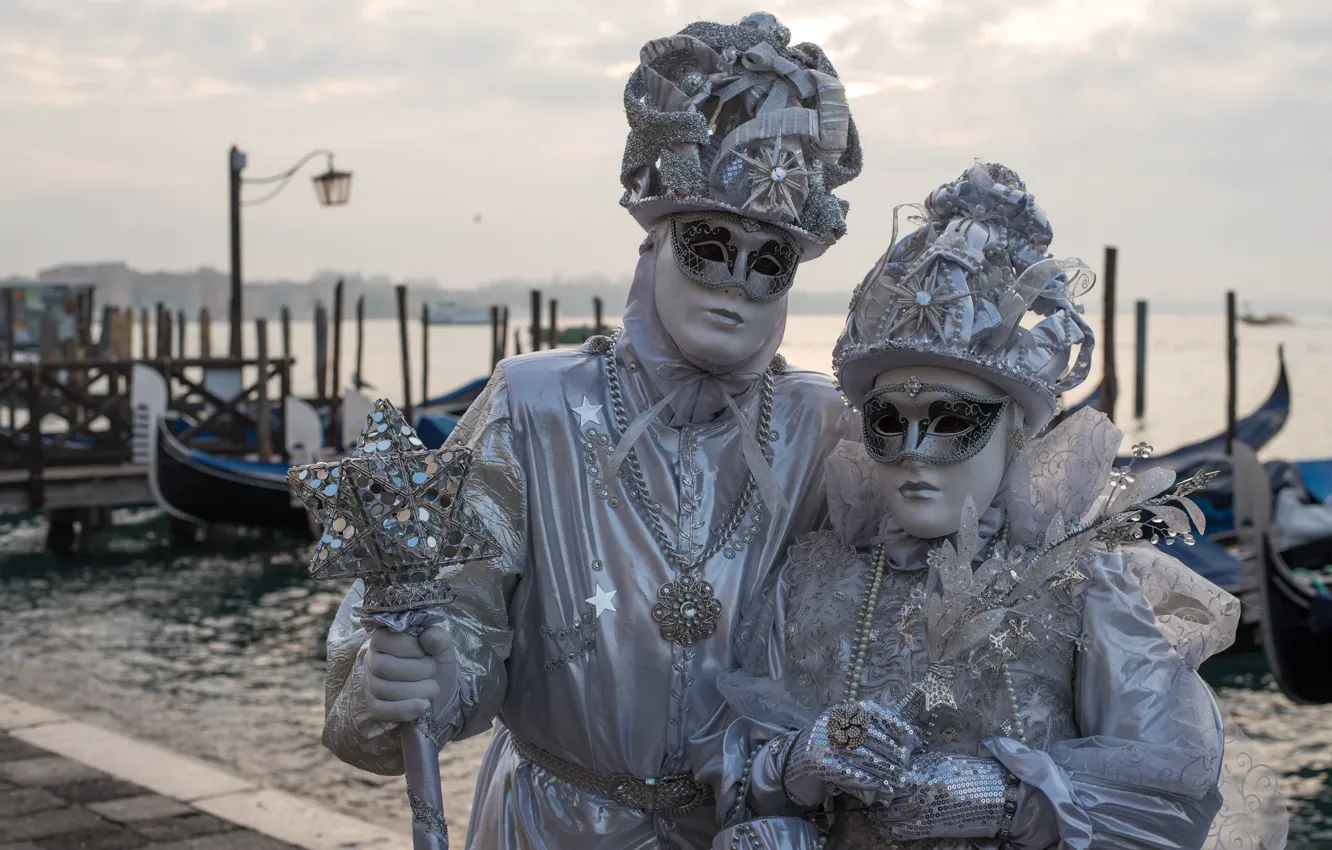 Photo wallpaper Italy, Venice, carnival, costumes, 2015