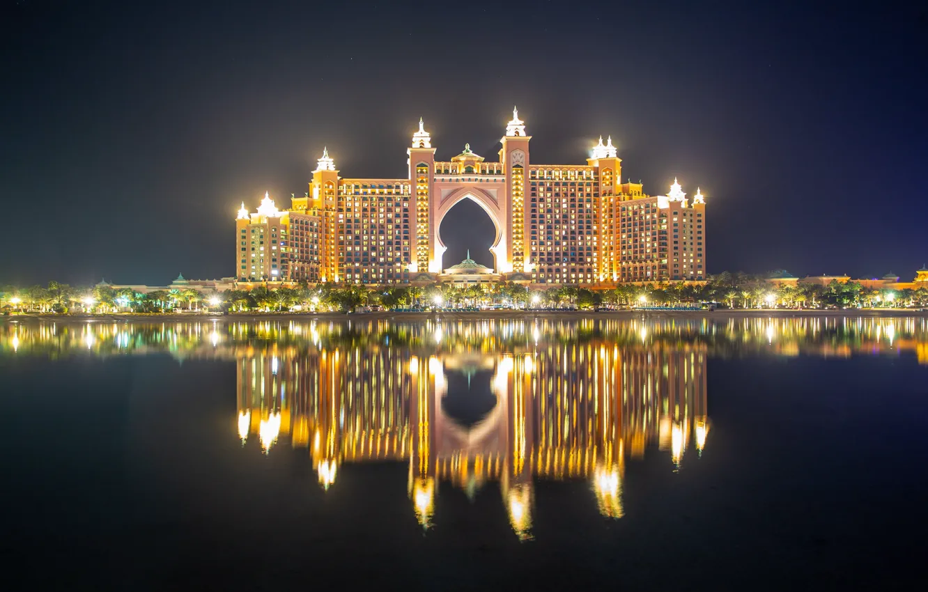 Photo wallpaper Atlantis, Dubai, reflections