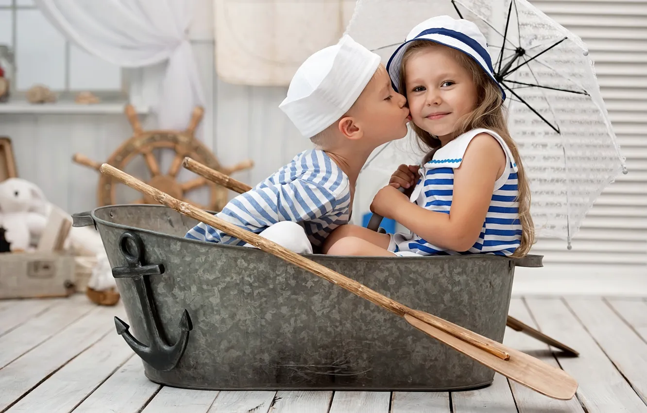 Photo wallpaper umbrella, the game, boy, girl, sitting, iron trough