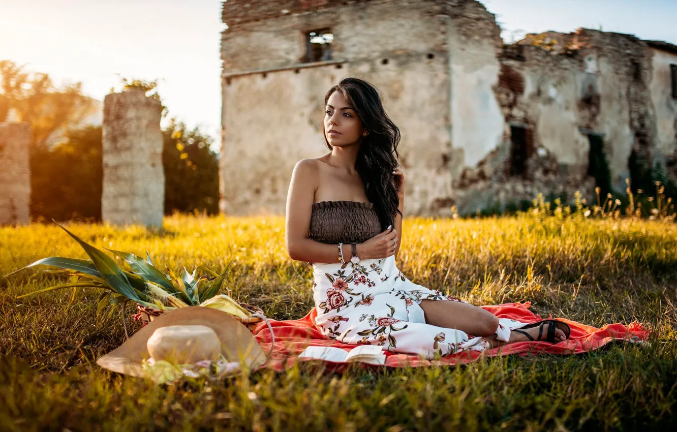 Photo wallpaper grass, the sun, pose, basket, glade, model, skirt, portrait