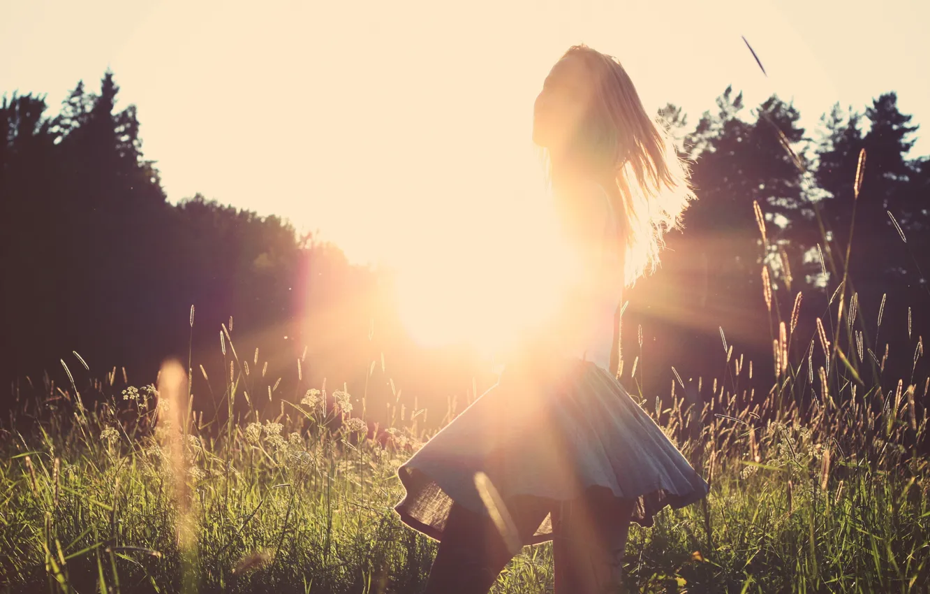 Photo wallpaper NATURE, GRASS, The SUN, GREENS, SKIRT, LIGHT, MOOD, RAYS