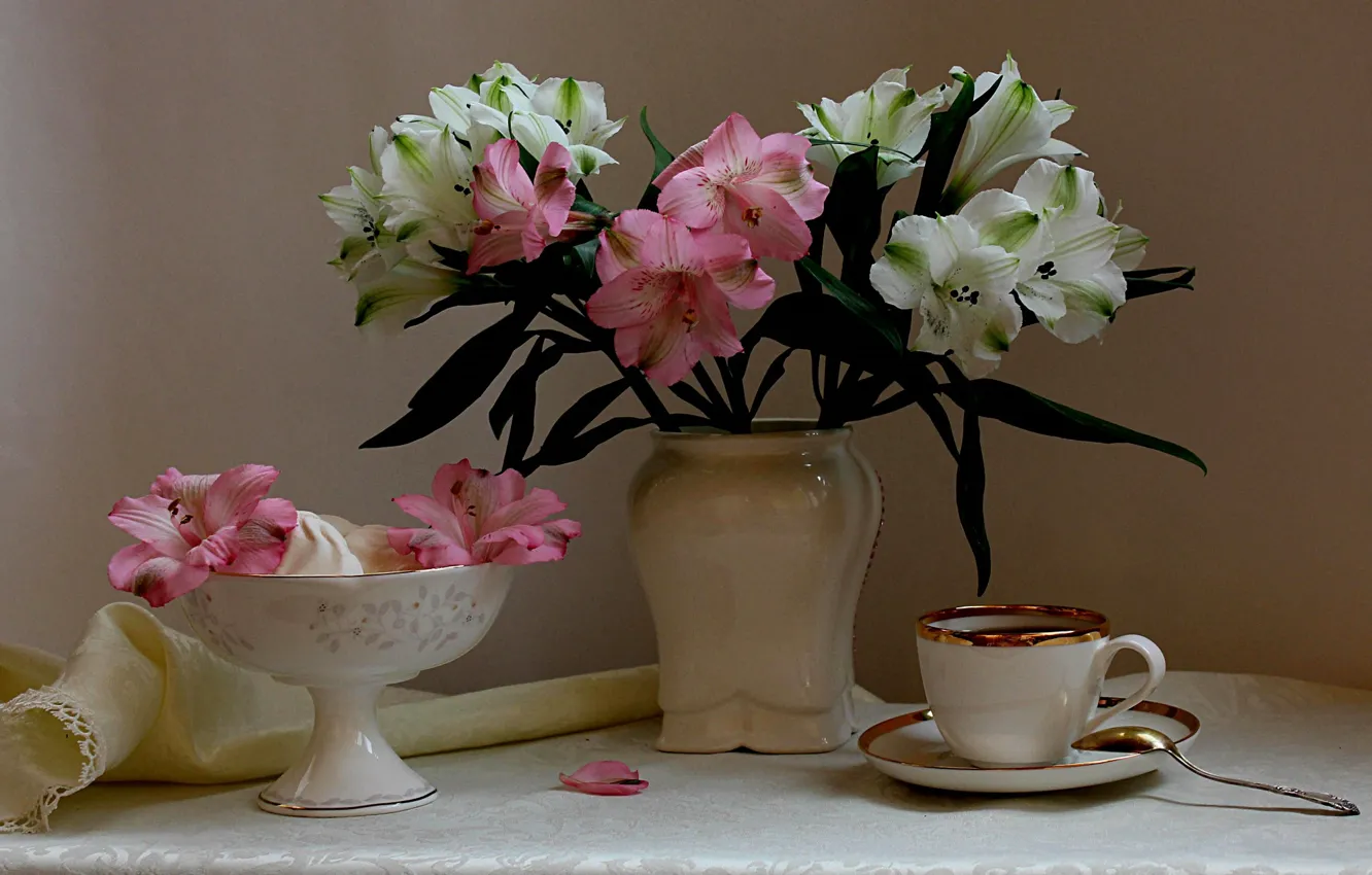 Photo wallpaper flowers, coffee, bouquet, dishes, still life, Alstroemeria