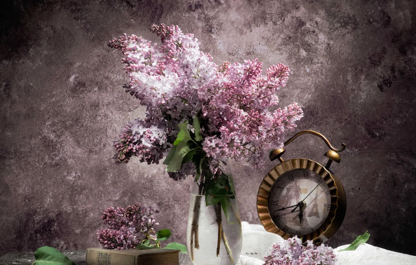 Photo wallpaper watch, bouquet, book, lilac