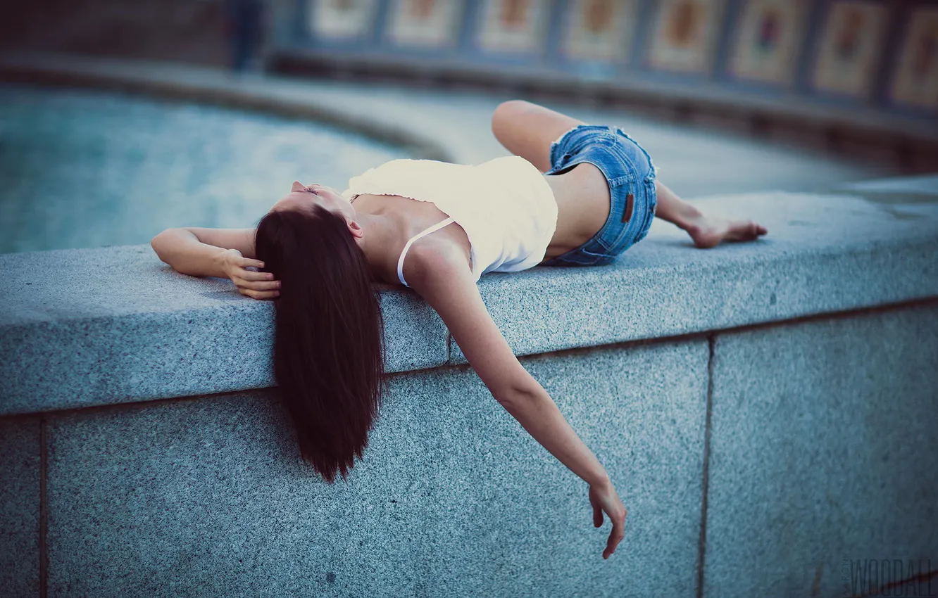 Photo wallpaper girl, sexy, slim, fountain, photographer, lying, Aaron Woodall