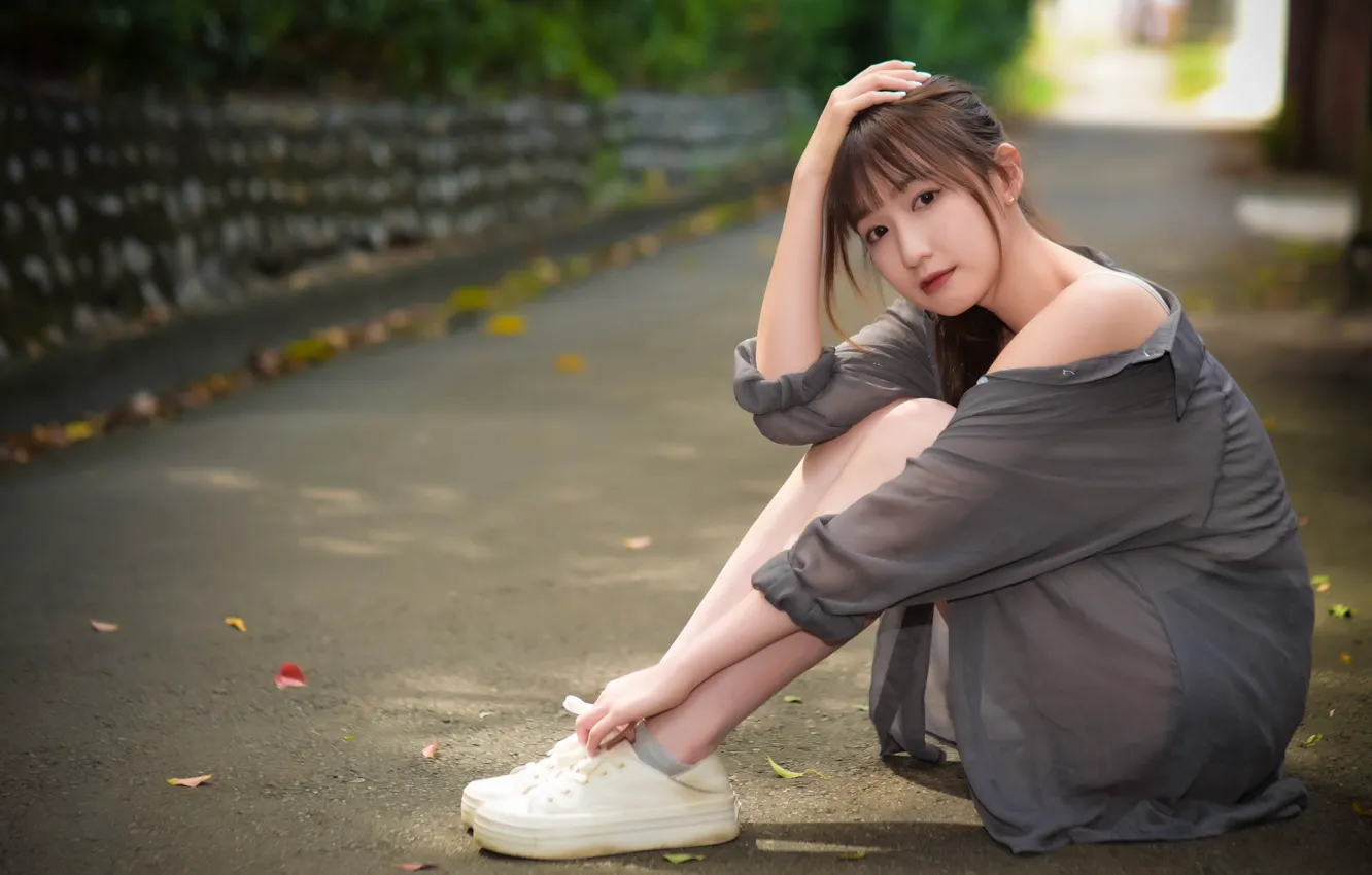Photo wallpaper girl, street, Asian