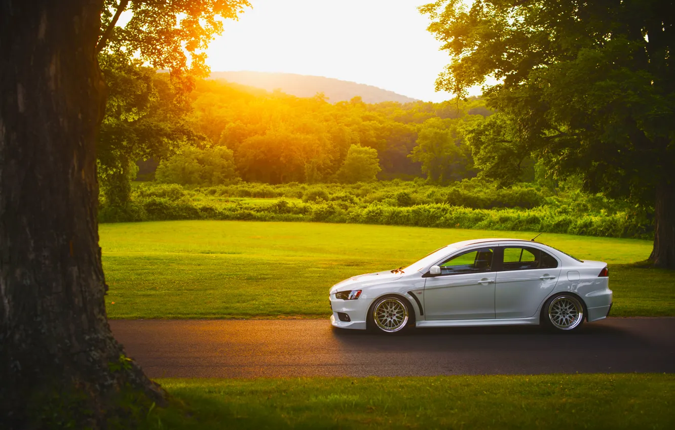 Photo wallpaper Mitsubishi, Lancer, Car, Grass, Sun, Sunset, White, Side