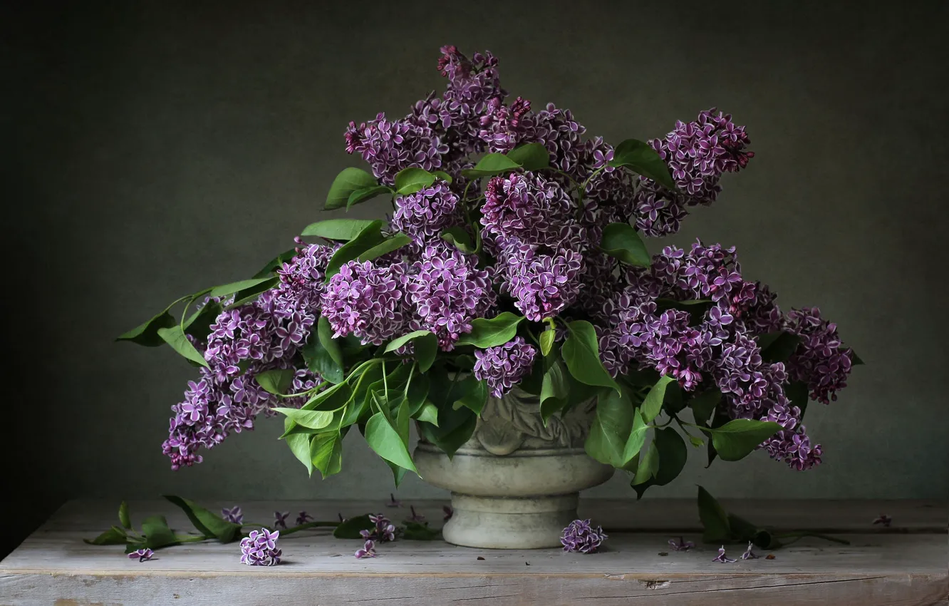 Photo wallpaper bouquet, vase, lilac