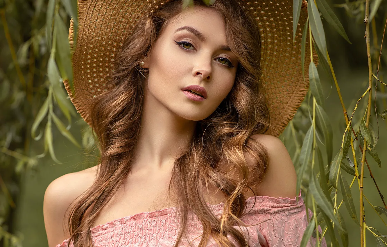 Photo wallpaper look, leaves, branches, pose, model, portrait, hat, makeup