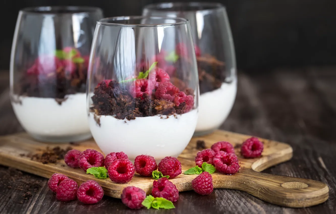 Photo wallpaper glass, raspberry, dessert, yogurt