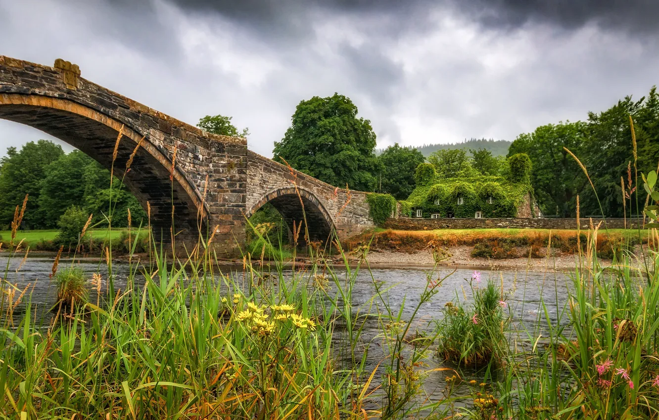 Photo wallpaper bridge, river, home, arch, Wales, Century Cistercian monastery