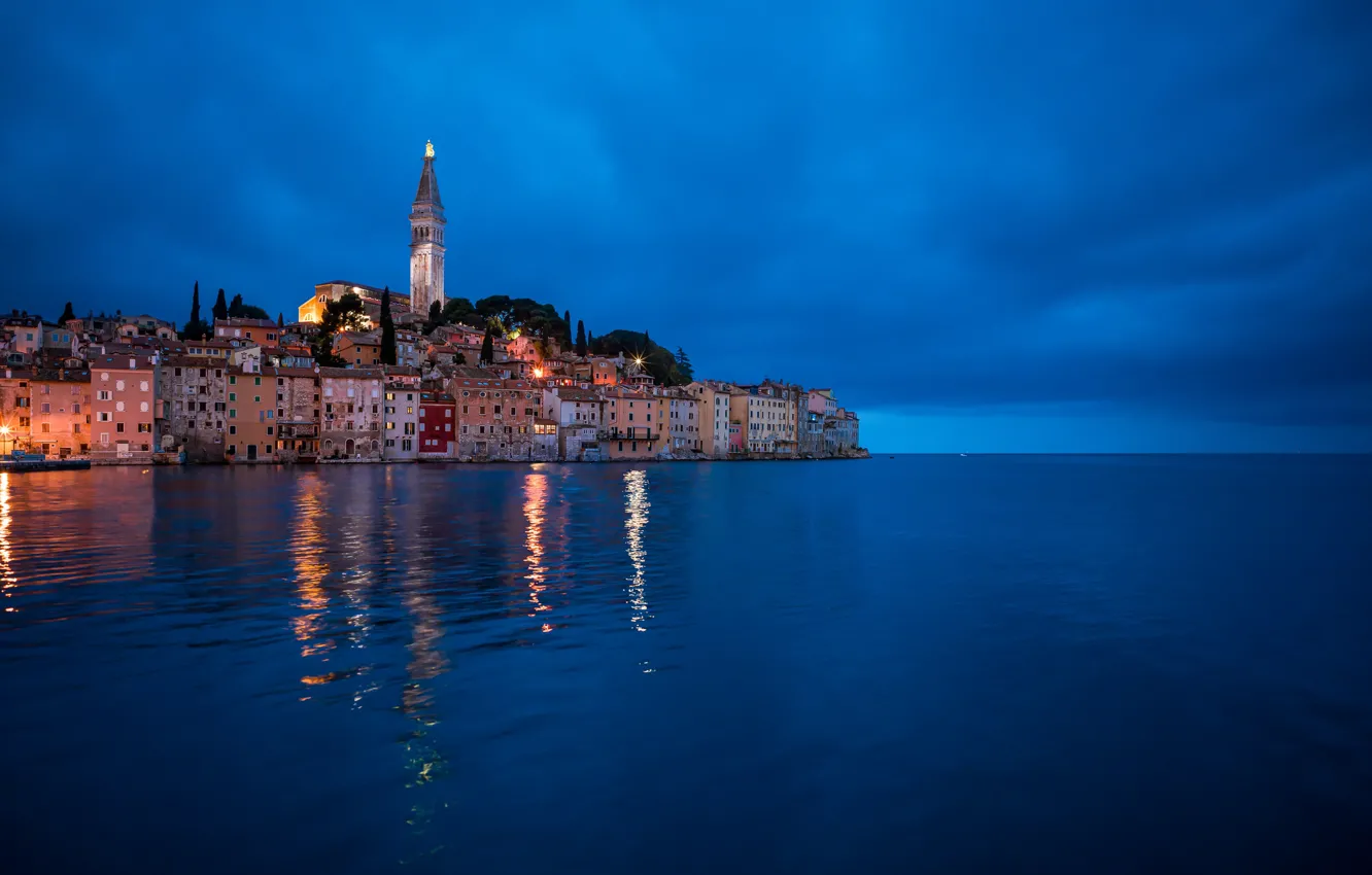 Photo wallpaper sea, building, home, horizon, Croatia, Istria, Croatia, The Adriatic sea