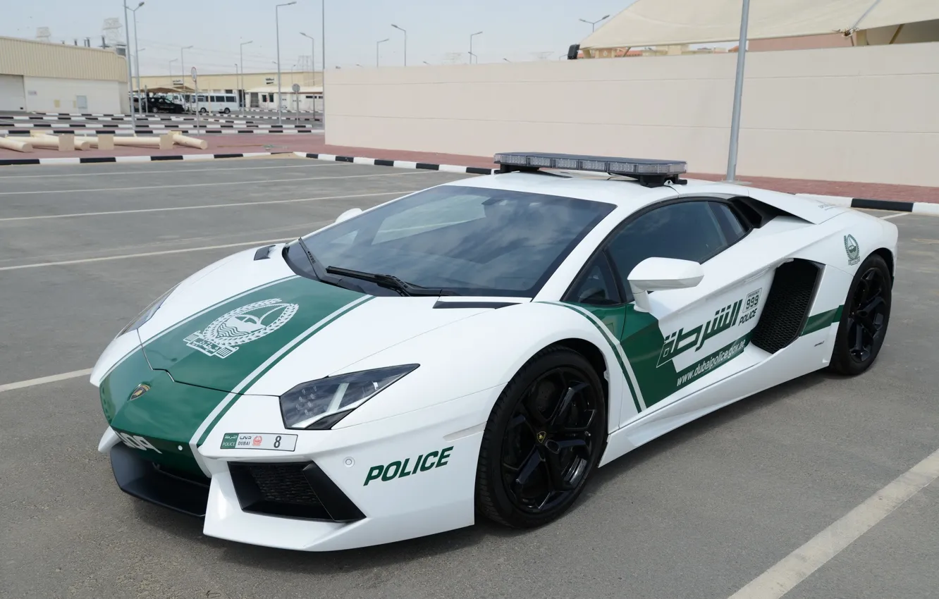 Photo wallpaper lamborghini, police, dubai, aventador