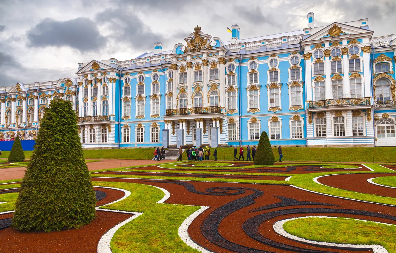 Photo wallpaper grass, trees, design, lawn, people, Saint Petersburg, Russia, Palace