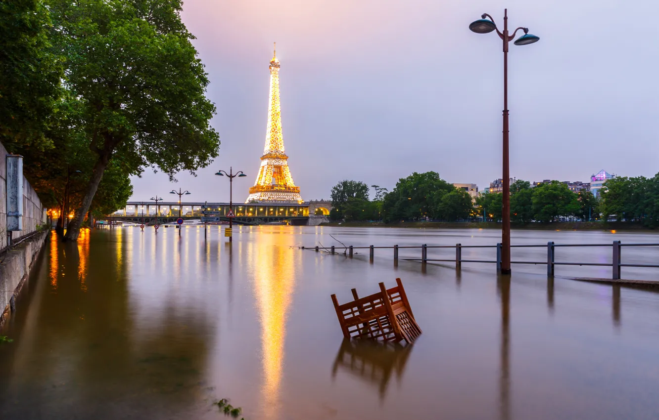 Photo wallpaper France, Paris, flood, Eiffel tower