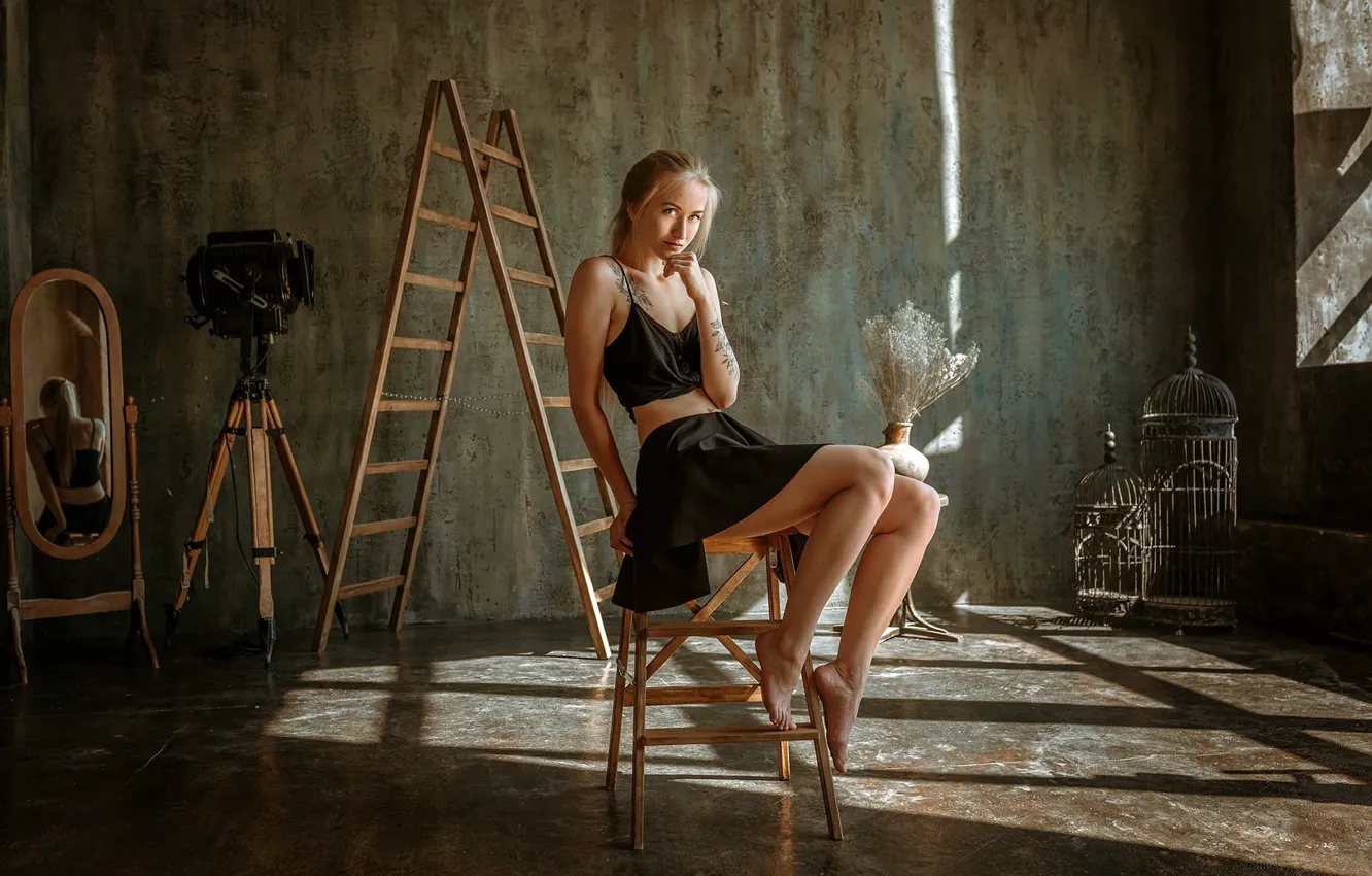 Photo wallpaper look, girl, light, pose, mirror, window, Albert Forest