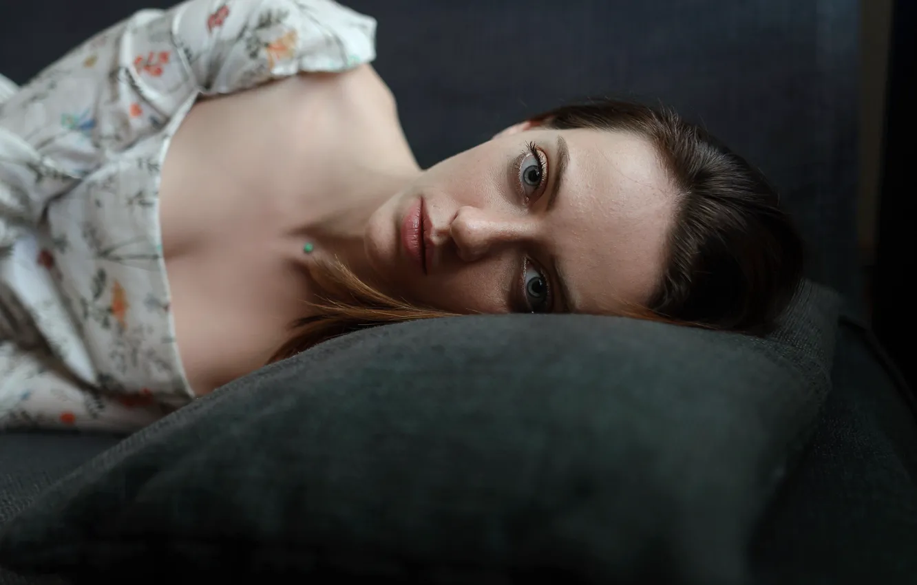 Photo wallpaper look, lies, Aleks Five, freckles, girl, sponge