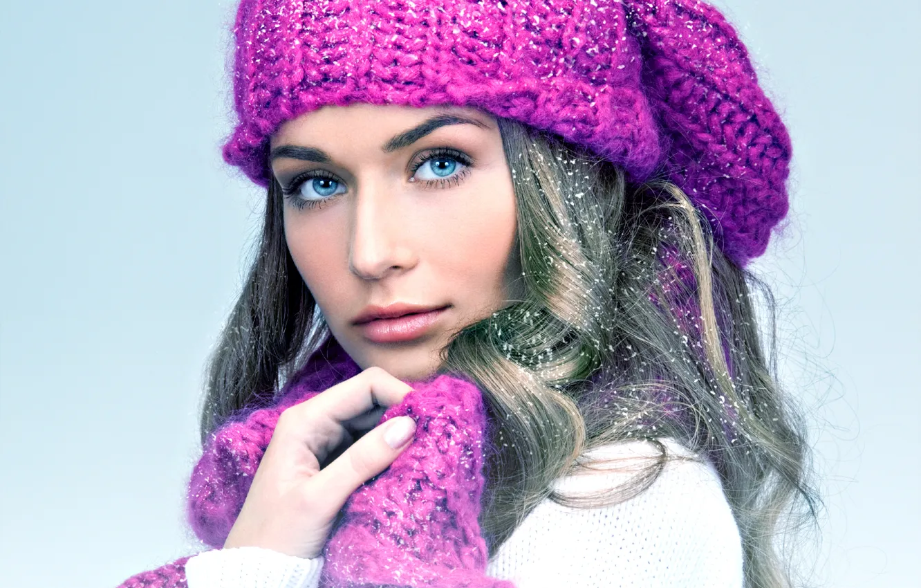 Photo wallpaper winter, eyes, girl