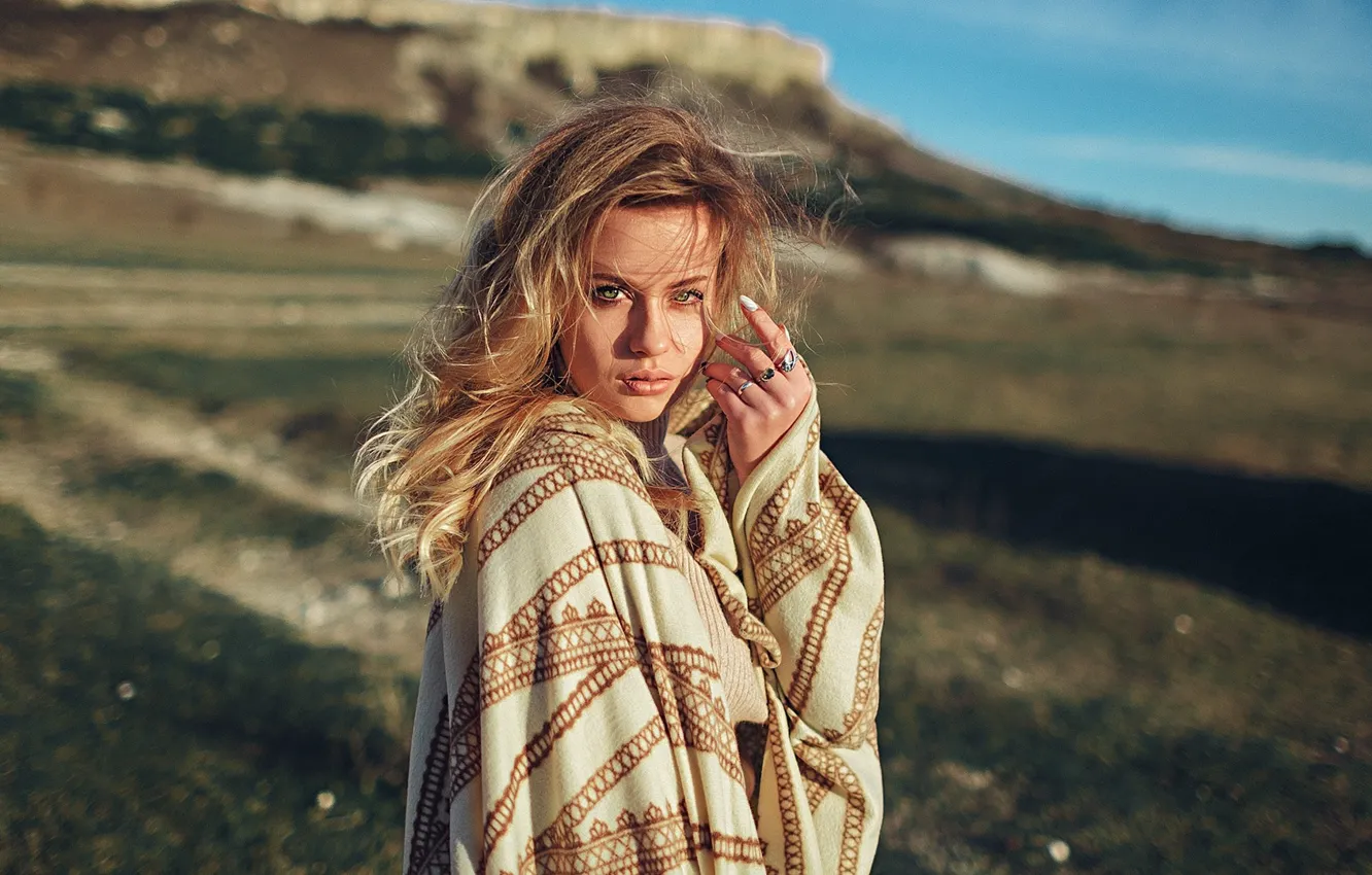 Photo wallpaper look, girl, face, hair, hands, Gregory Levin, Luban Vavrinyuk