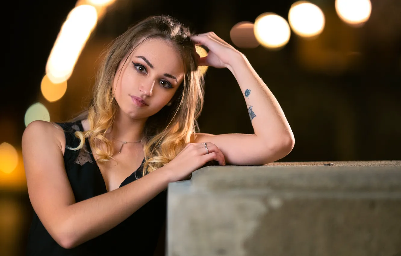 Photo wallpaper look, pose, hands, curls, bokeh, Chloe