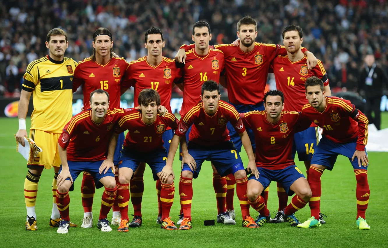 Photo wallpaper Spain, Spain, villa, barselona, real, Xavi, casillas, Sergio Ramos