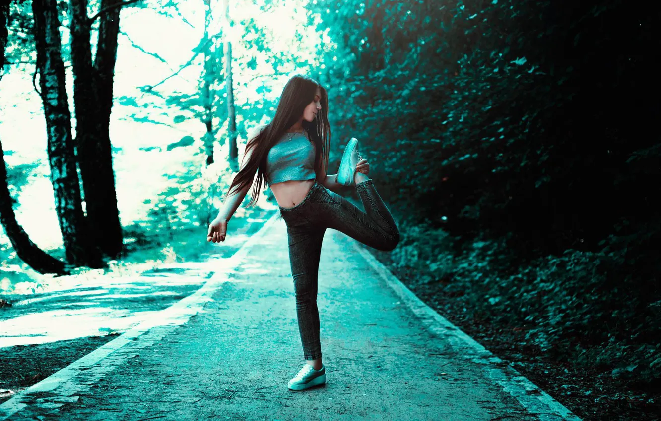 Photo wallpaper trees, trees, big Breasts, exercise, exercise, big breasts, slim figure, slim figure