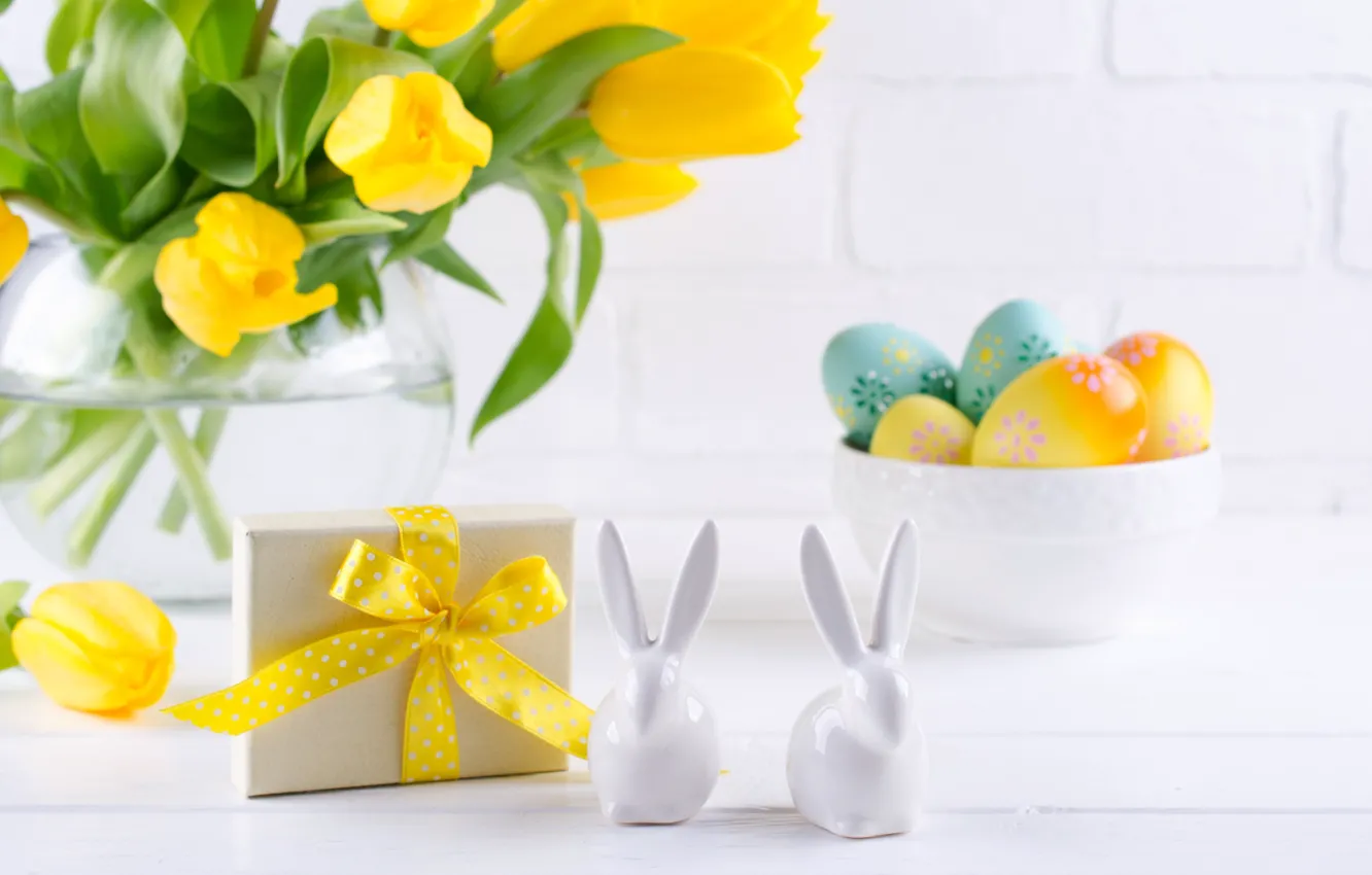 Photo wallpaper holiday, rabbit, Easter, tulips, figures, composition, Irinka Vasilinka