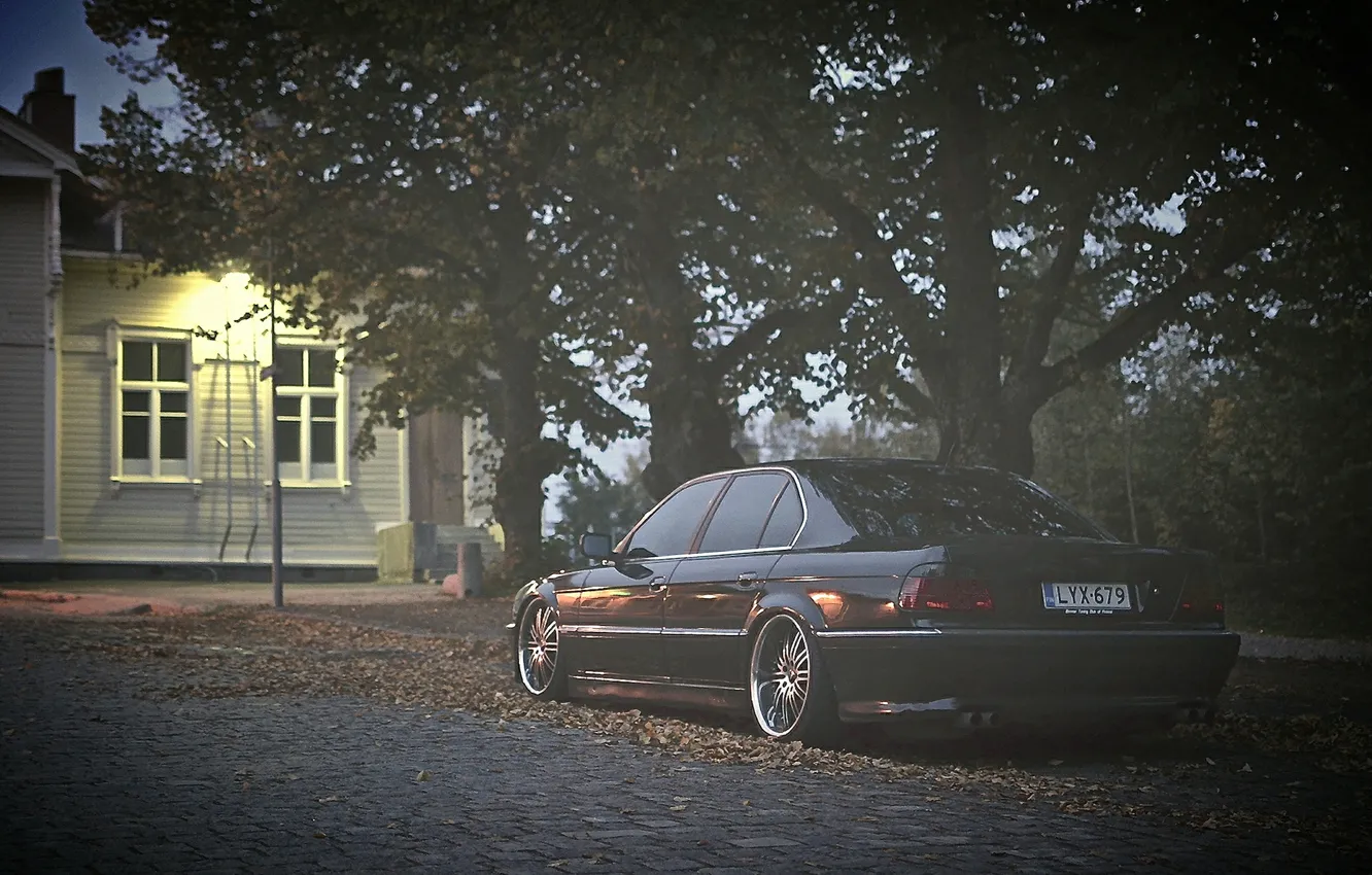 Photo wallpaper autumn, lights, tuning, bmw, BMW, 740, stance, E38