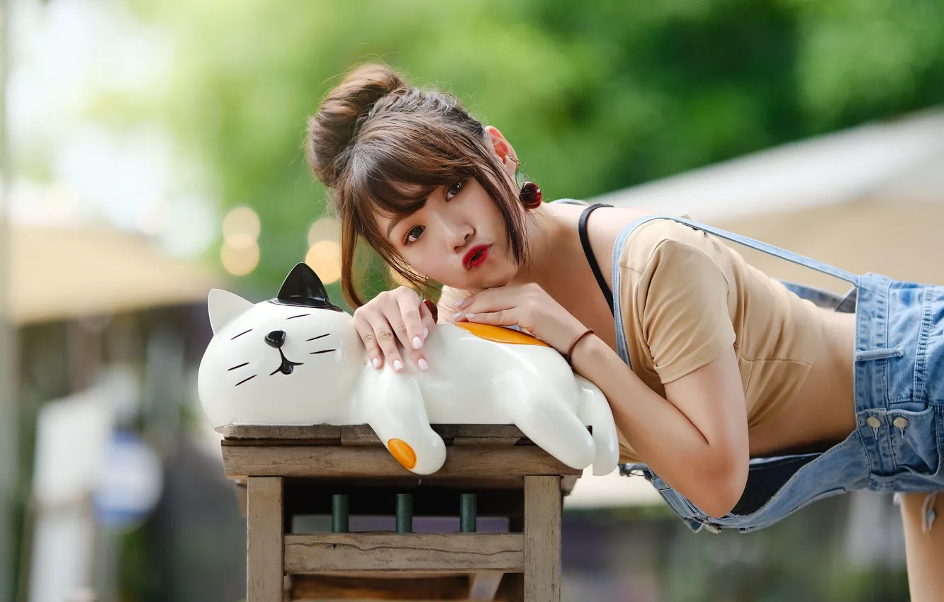 Photo wallpaper girl, face, kiss, brunette, cutie