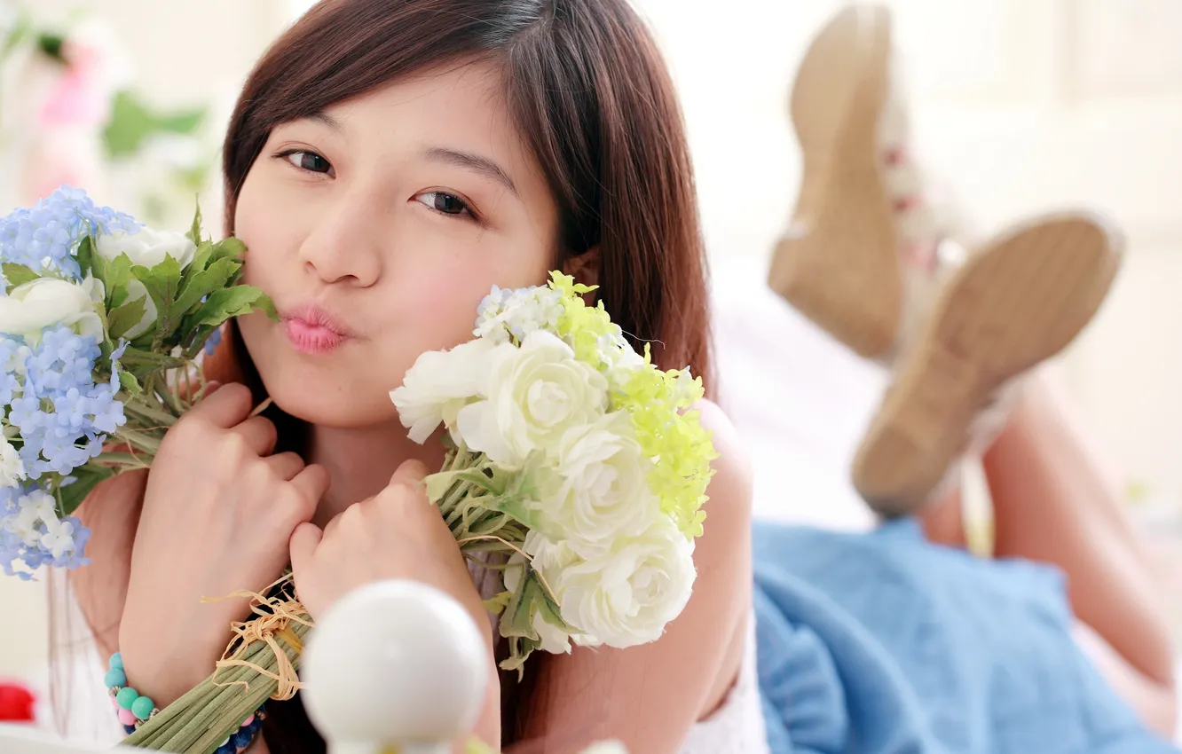 Photo wallpaper girl, flowers, Asian