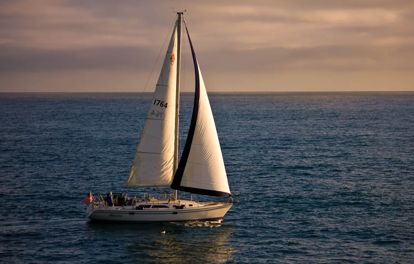 Photo wallpaper the ocean, yacht, horizon, CA, sails, Pacific Ocean, California, The Pacific ocean
