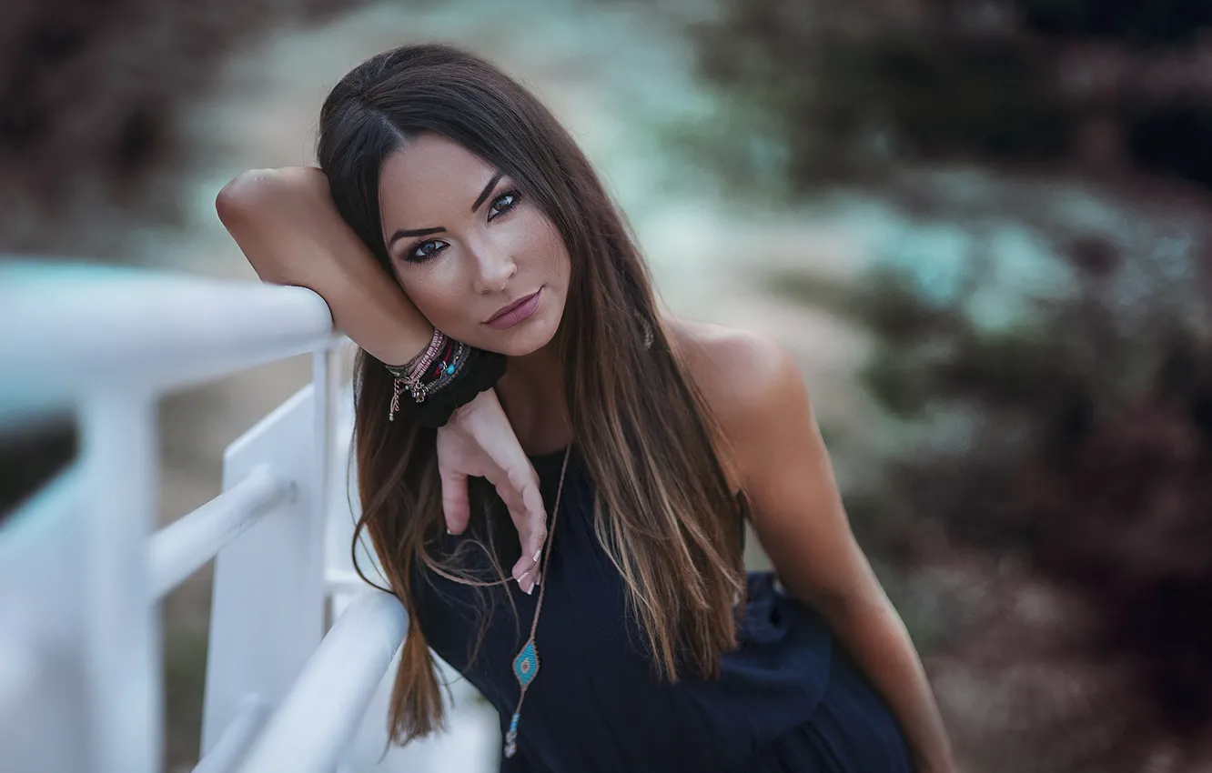 Photo wallpaper look, decoration, pose, model, portrait, hands, makeup, dress