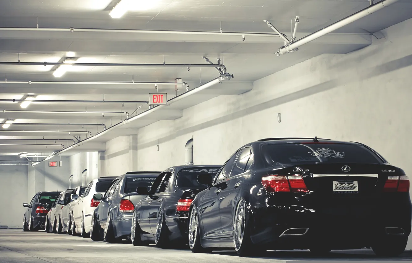 Photo wallpaper garage, nissan, Parking, lexus, subaru, japan, Nissan, impreza