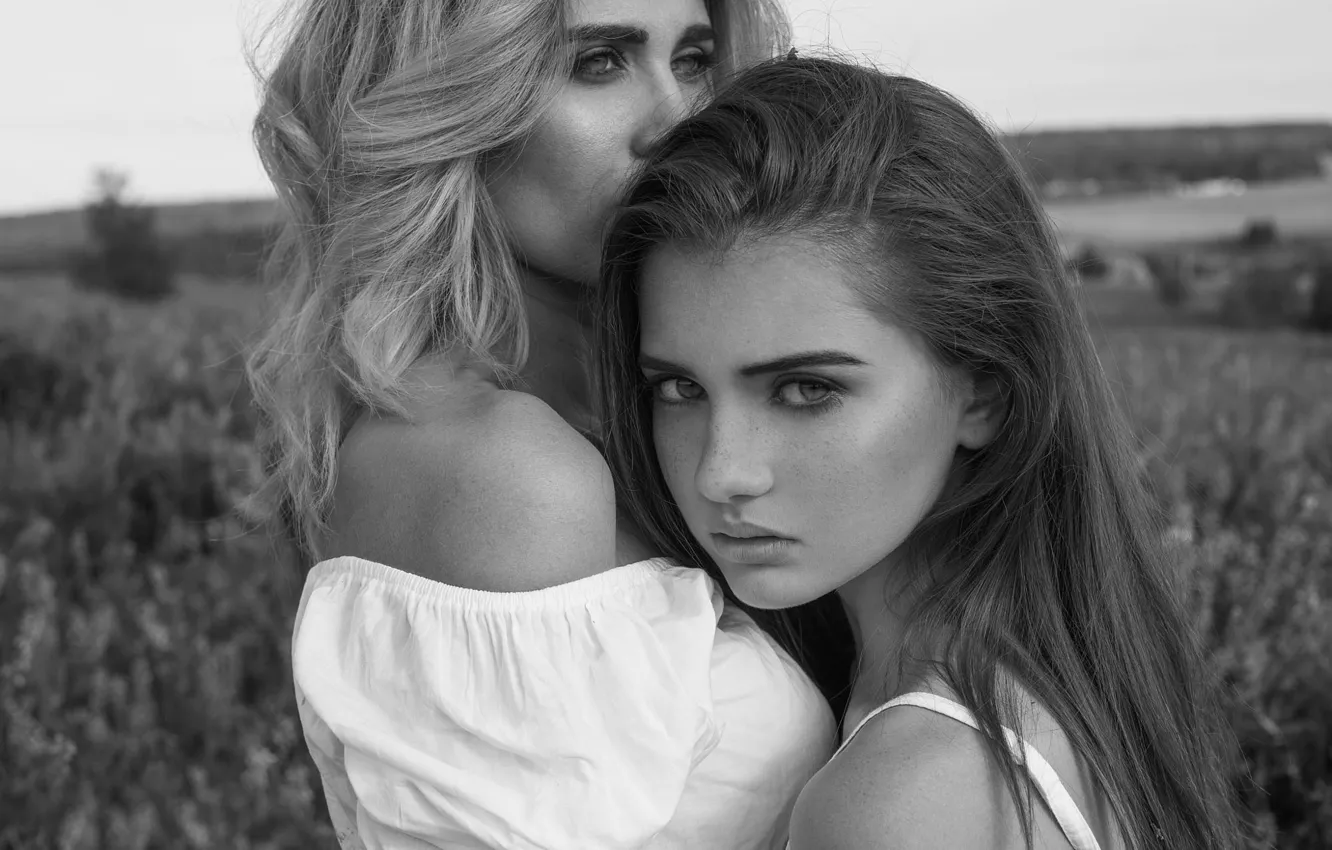 Photo wallpaper Russia, two girls, Ksenia Paterna, MissFiksa, Russia Beauty
