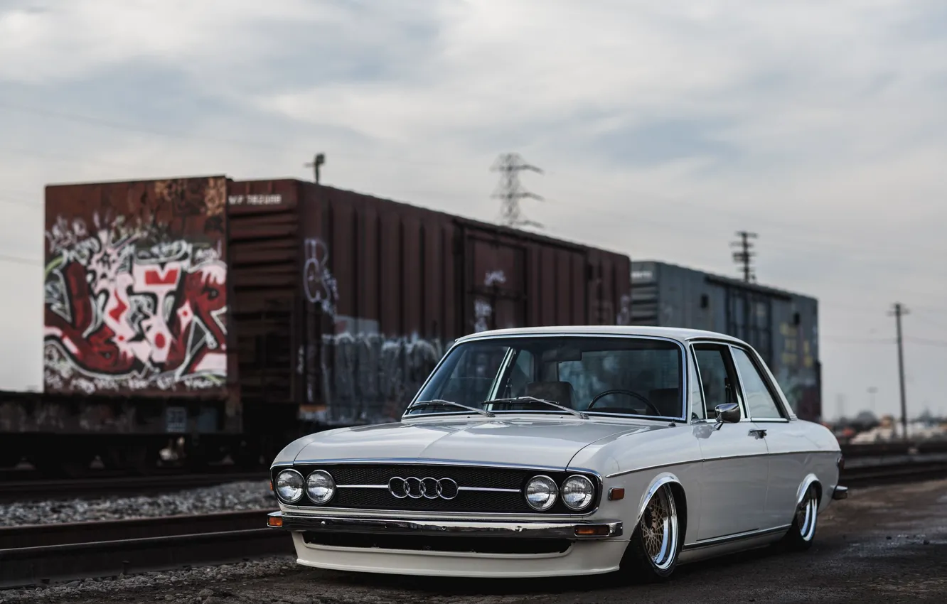 Photo wallpaper audi, wheels, tuning, front, classic, train, face, old school