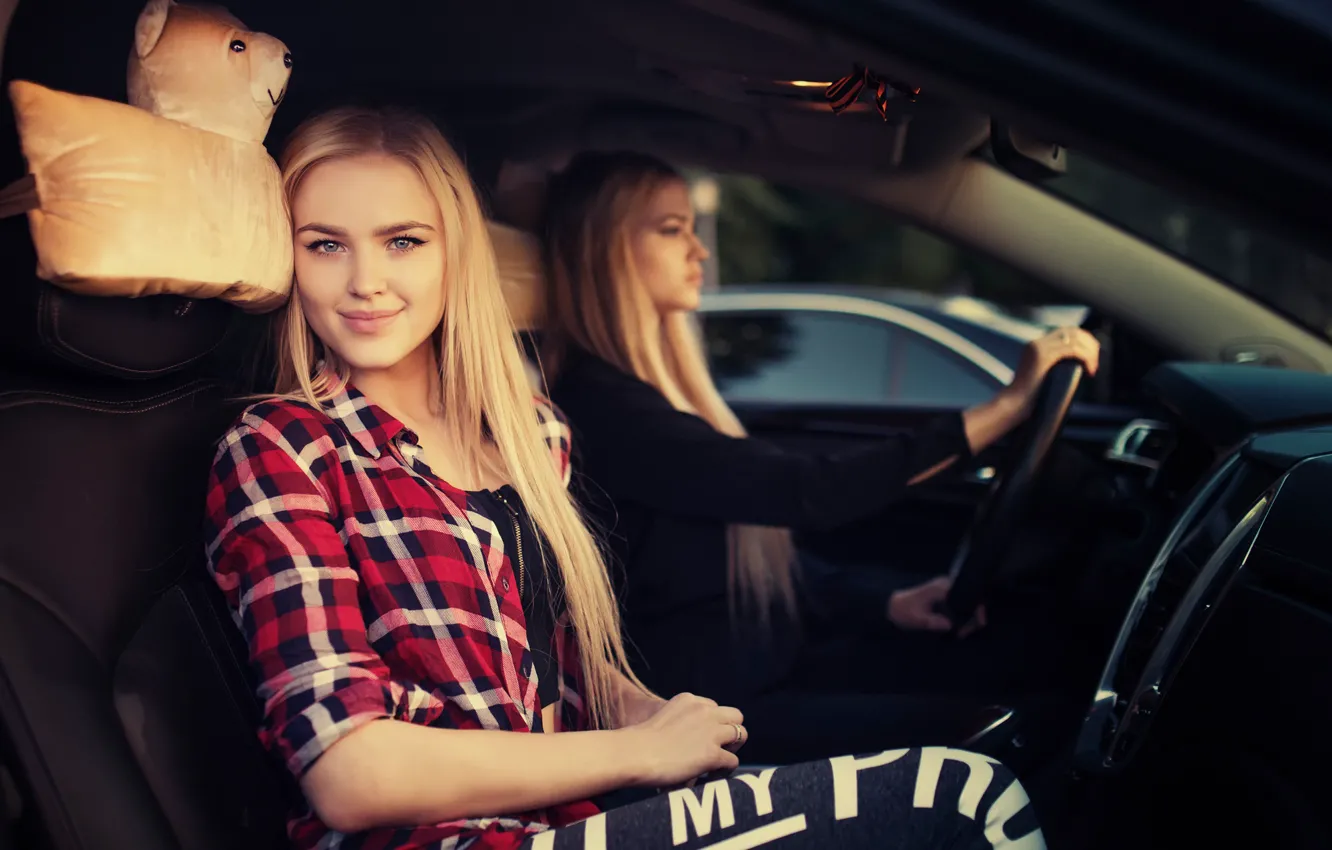 Photo wallpaper auto, smile, driving, Alla Emelyanova, Alena Emelyanova, Ivan Gorokhov