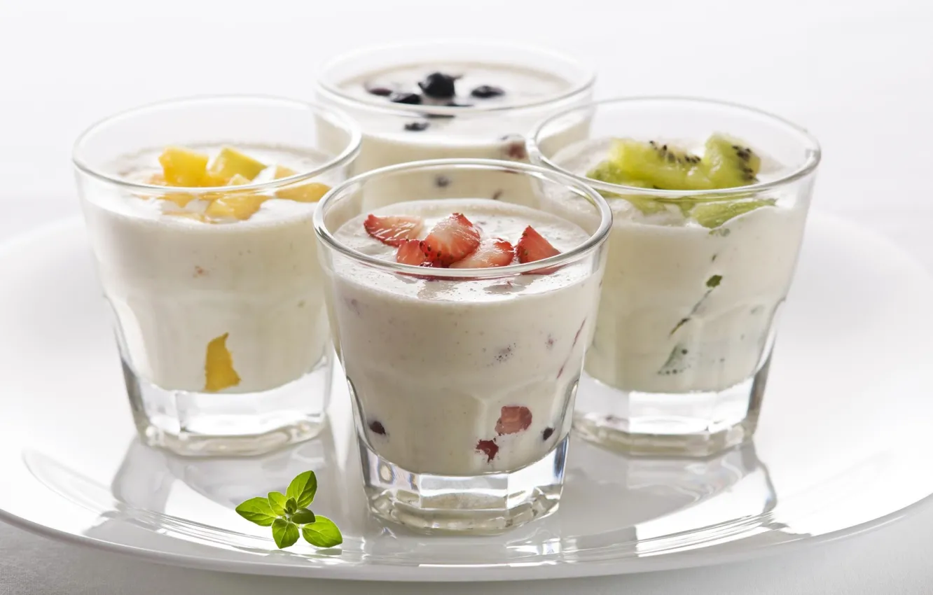 Photo wallpaper kiwi, strawberry, fruit, yogurt