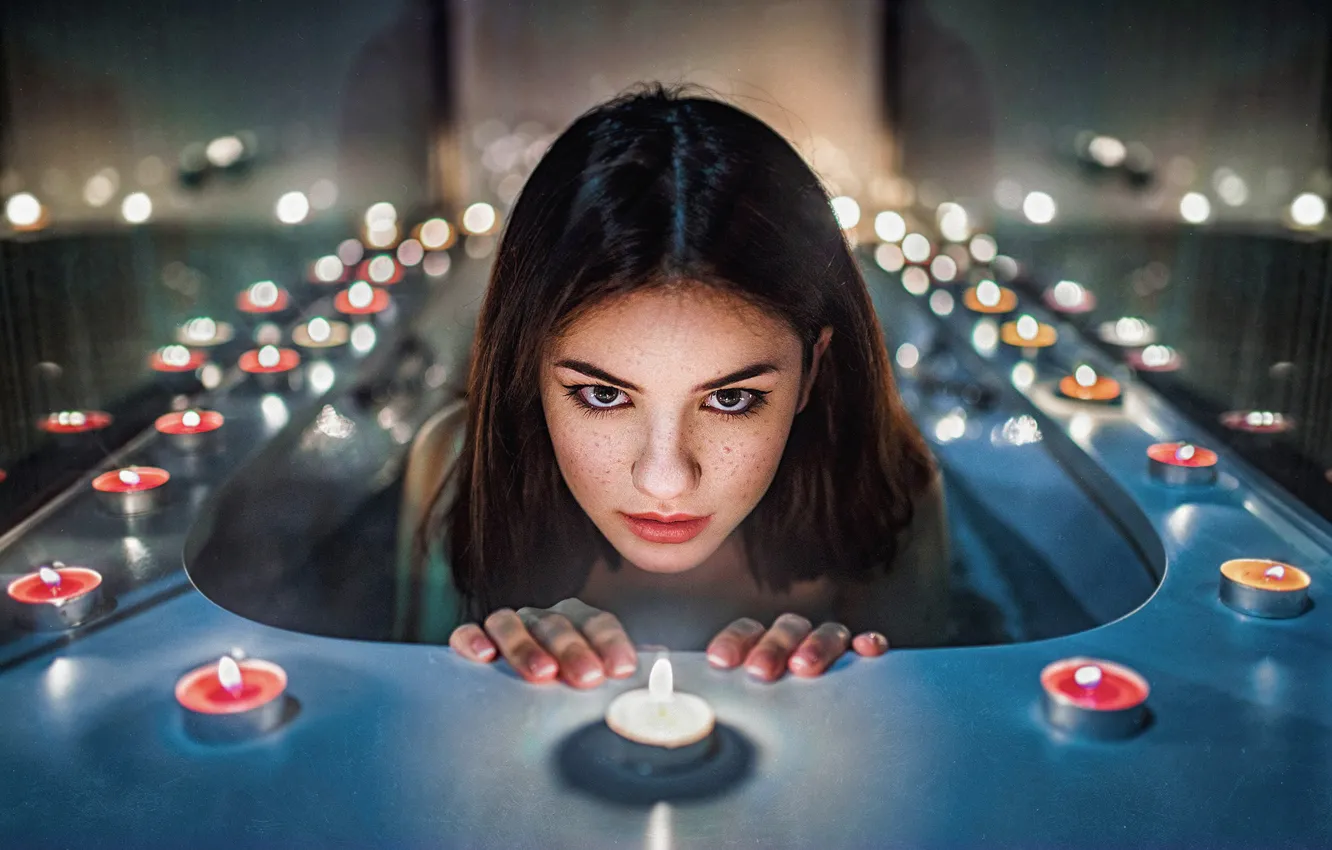 Photo wallpaper girl, photo, photographer, model, bokeh, brunette, candles, portrait