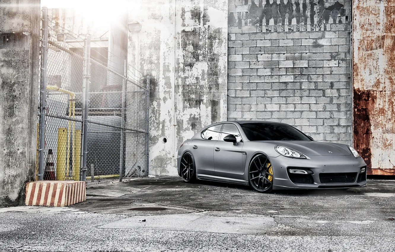 Photo wallpaper grey, wall, mesh, the fence, Porsche, Panamera, Porsche, the front