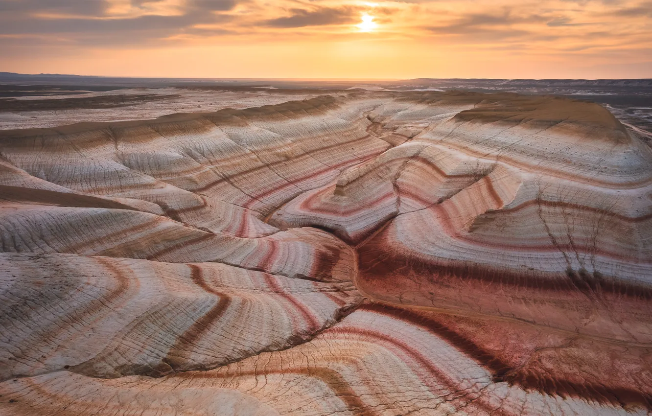Photo wallpaper clouds, sunset, desert, horizon, space, Pawel Uchorczak, Kyzlkup, Kyzylkum