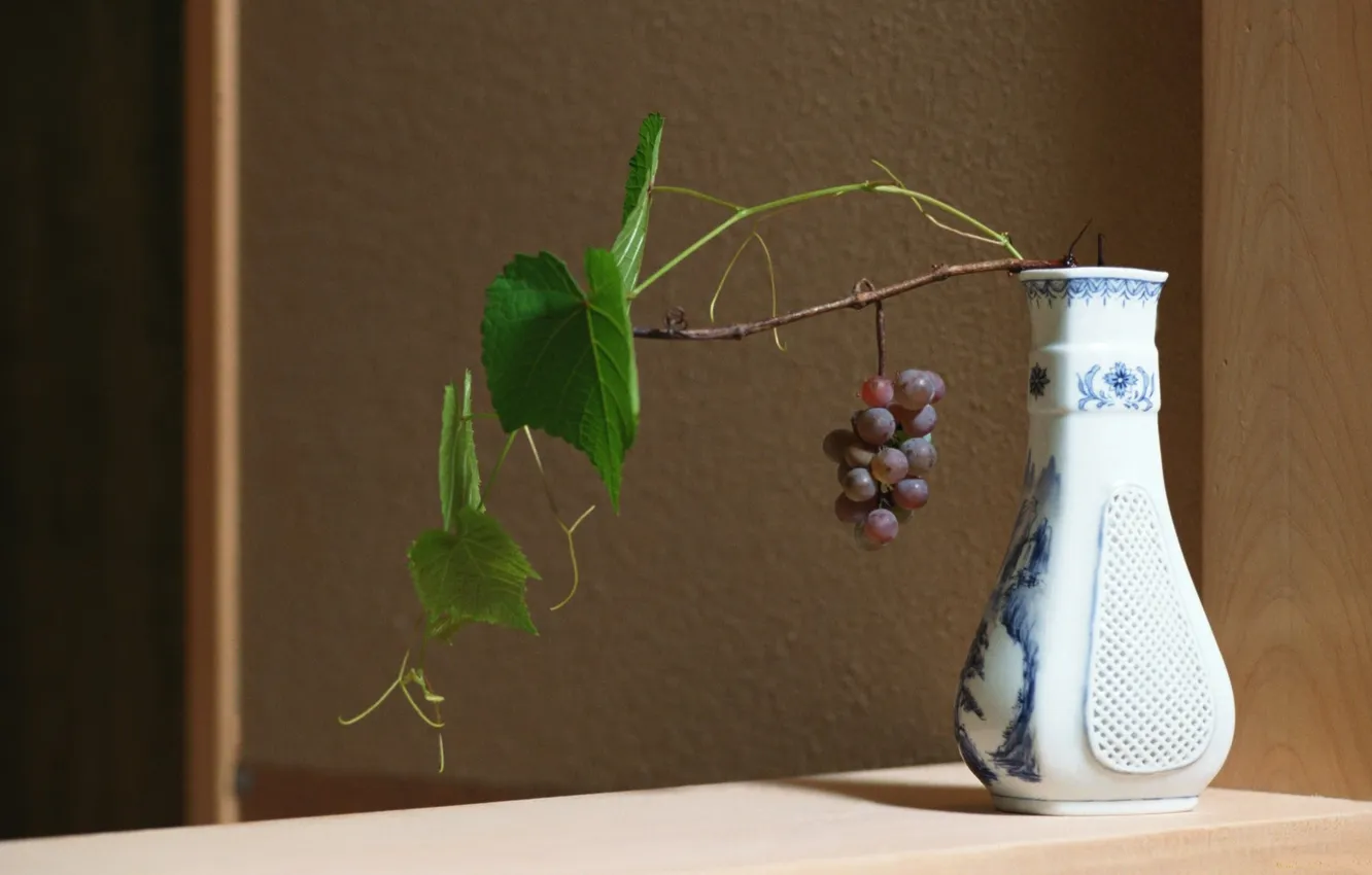 Photo wallpaper grapes, vase, vine