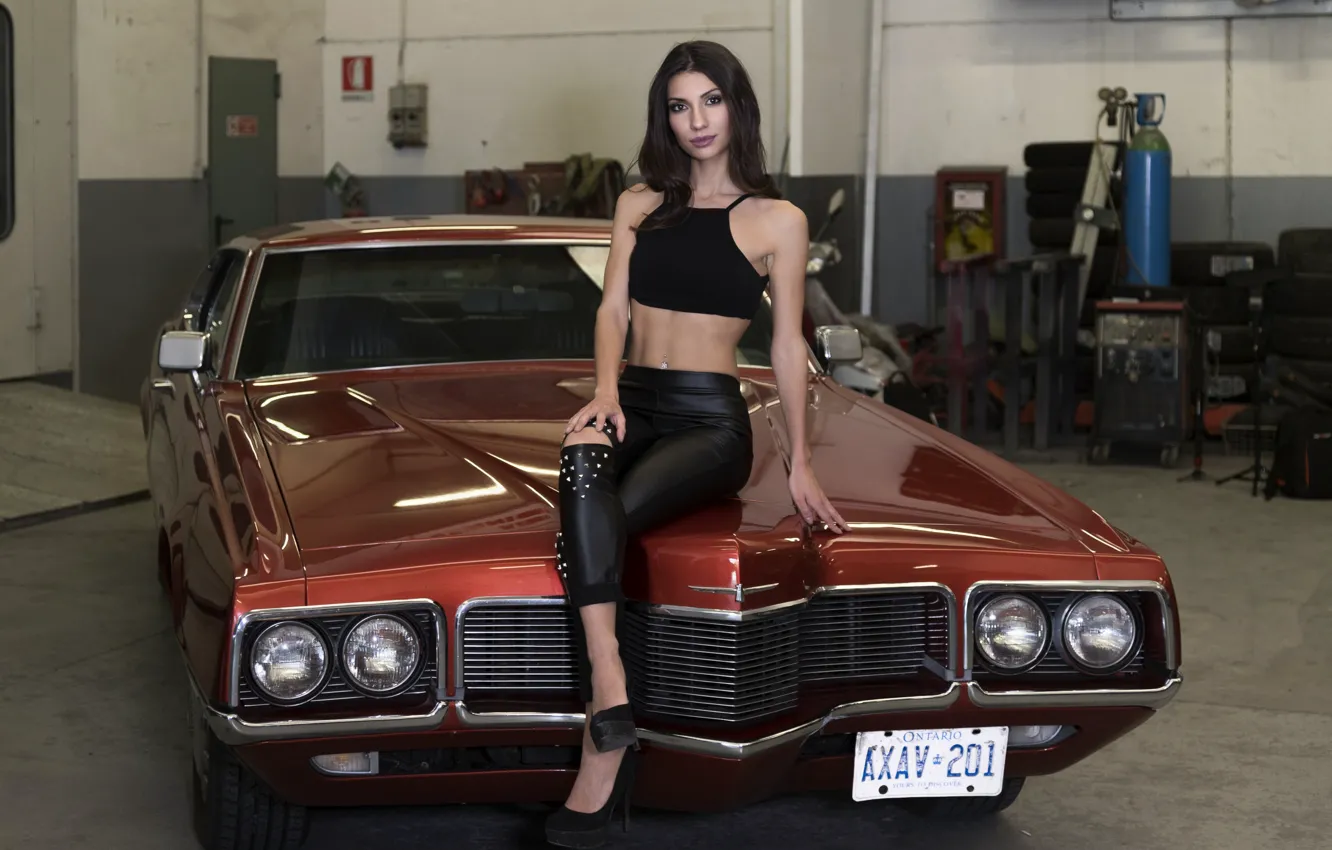 Photo wallpaper style, look, model, car, beauty, face, Daniela