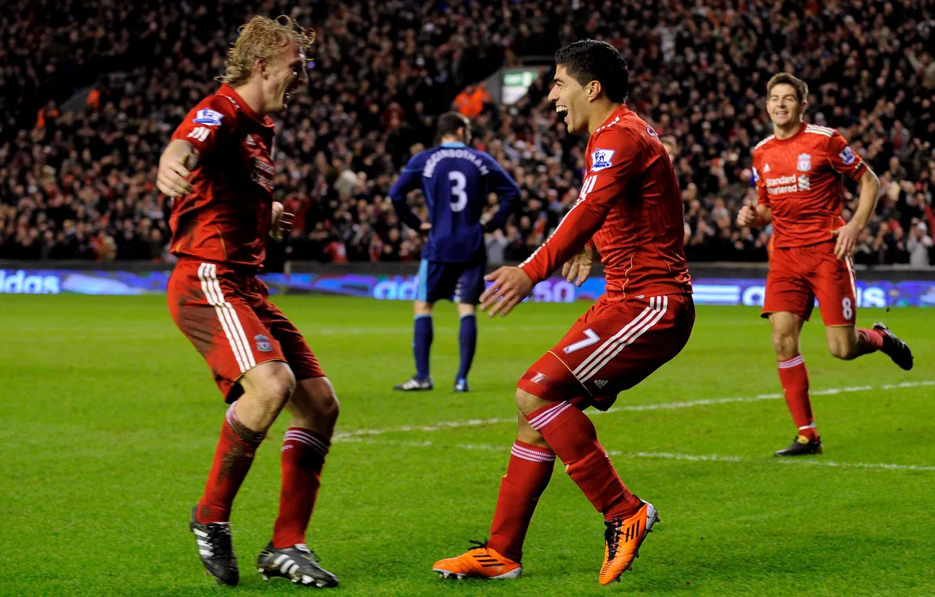 Photo wallpaper Liverpool, kuyt, gerard, liver pool, Suarez, Suarez