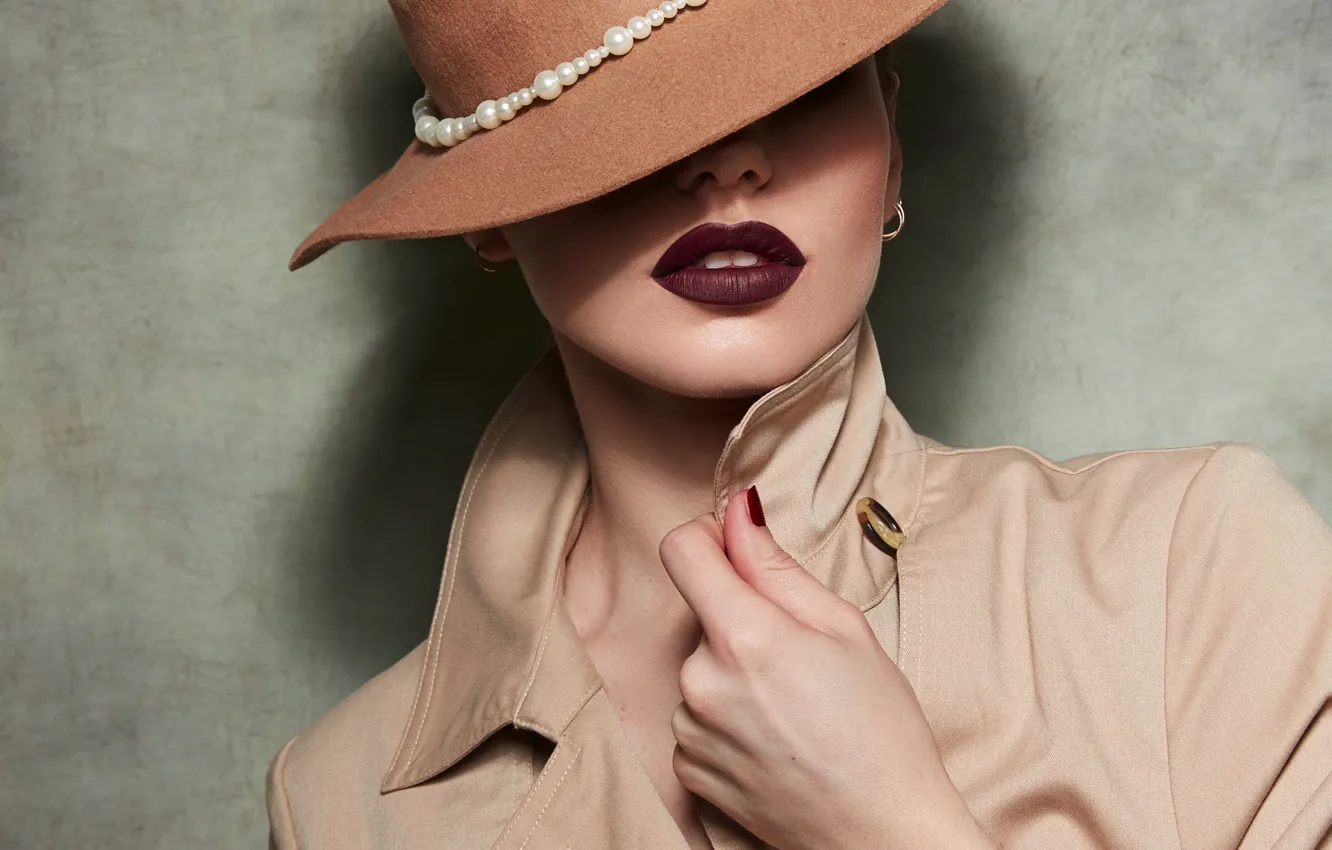 Photo wallpaper girl, lipstick, lips, hat