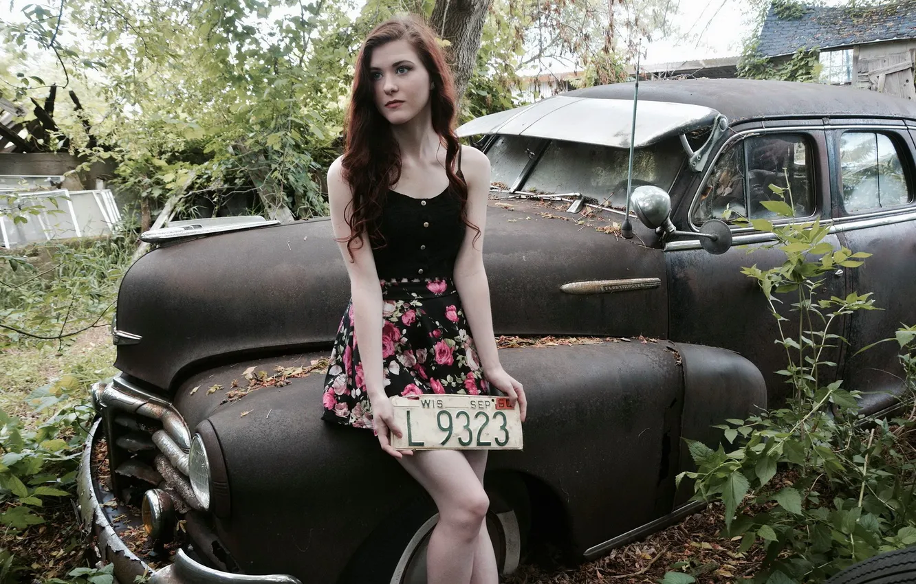 Photo wallpaper machine, girl, room