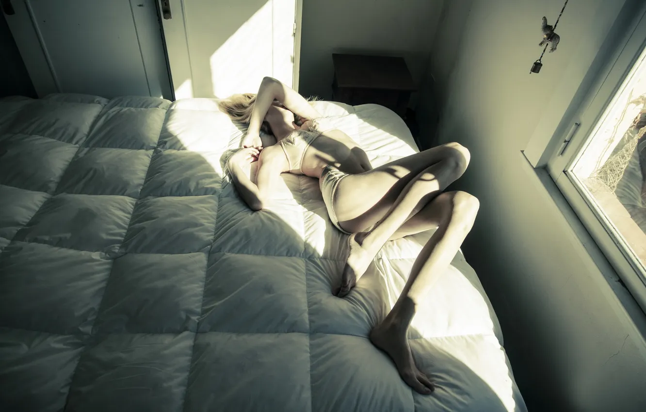 Photo wallpaper girl, bed, window