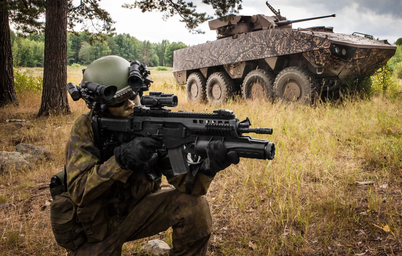 Photo wallpaper soldier, armament, armored vehicle