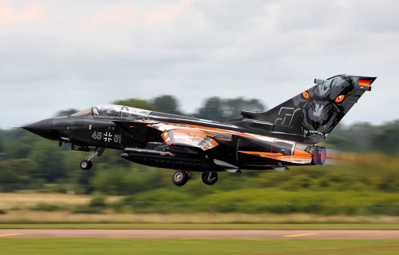 Photo wallpaper fighter, bomber, the rise, Panavia Tornado