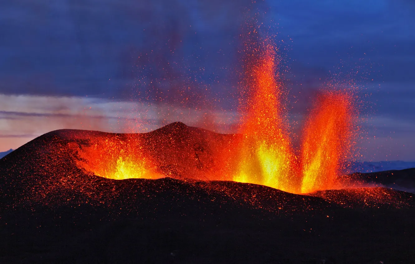 Photo wallpaper the volcano, the eruption, Iceland, Eyjafjallajökull